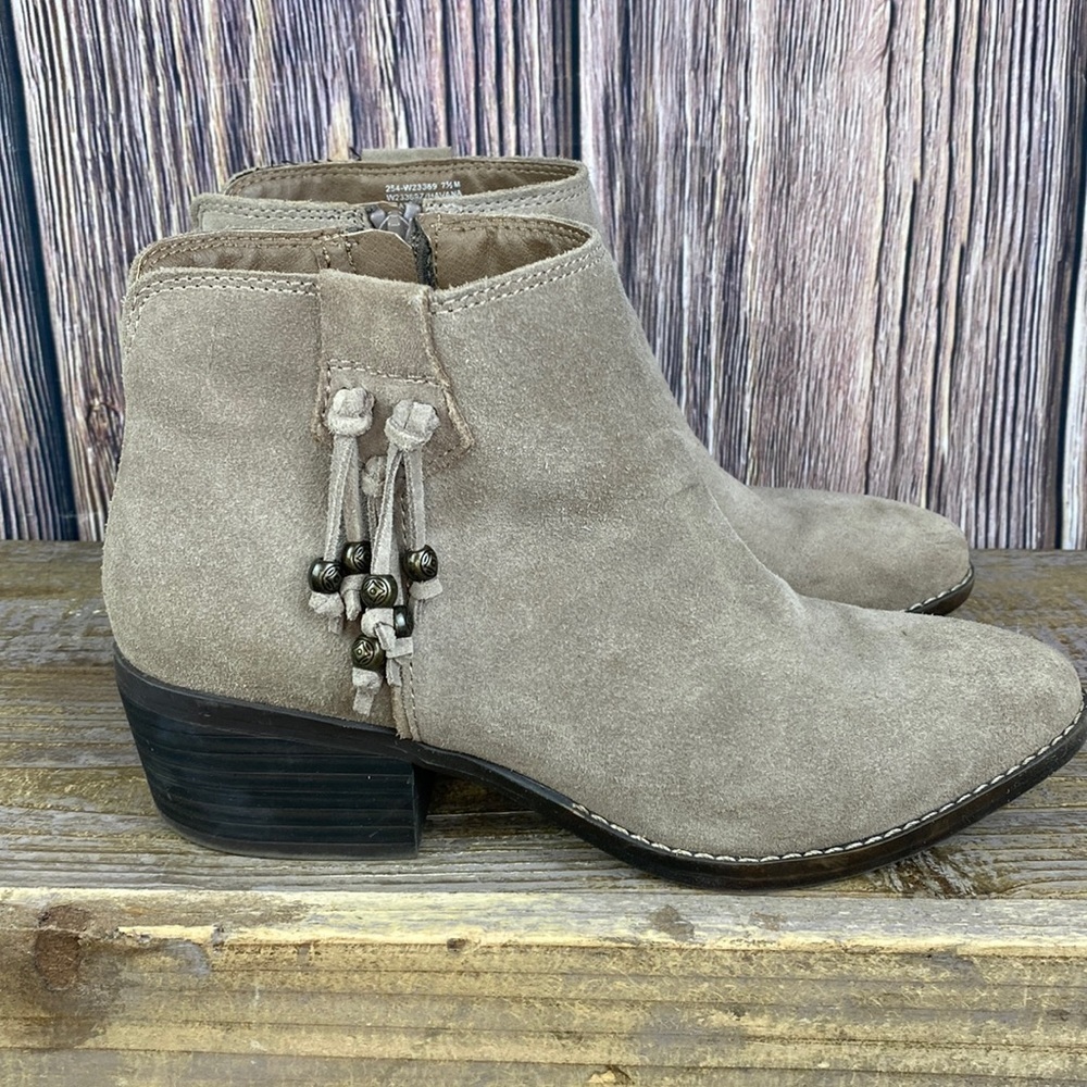 White Mountain Havana Taupe Colored Suede Booties-Size 7.5